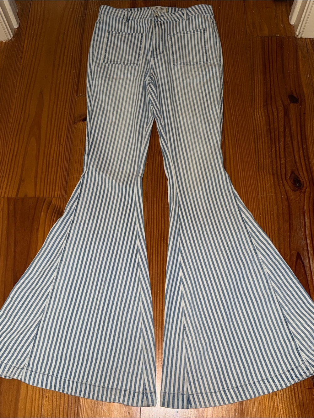 Striped Bell Bottom Flare Jeans - S